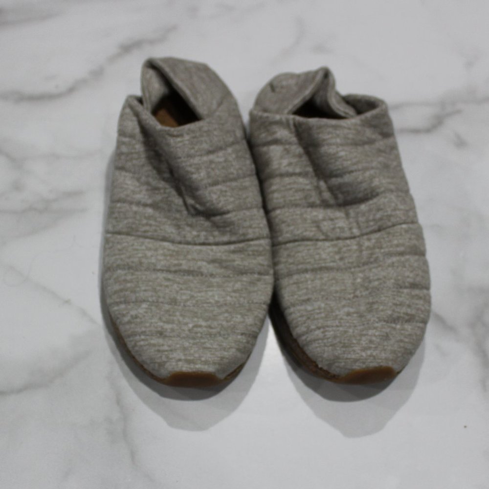 Sole Taupe Quilted Wool Slip On Sneakers sz 10